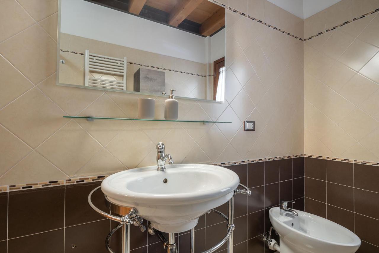 Venezia-Suite HemingwayA Pochi Passi Outlet Noventa di Piave Luaran gambar